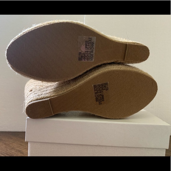 NWOT Women’s size 8 wedges - Picture 4 of 6